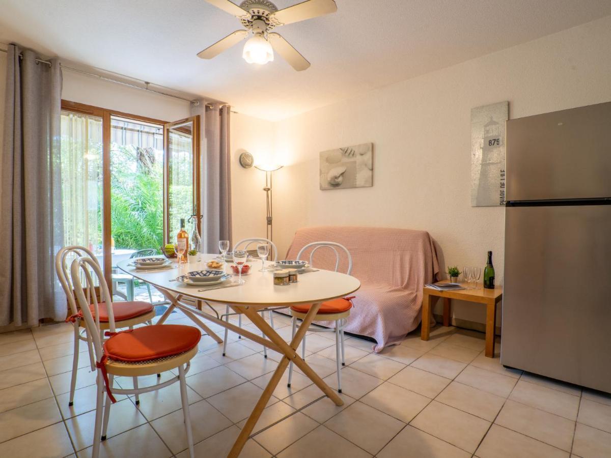 Apartment Le Mas Des Calanques-1 By Interhome سانت أي جولف المظهر الخارجي الصورة