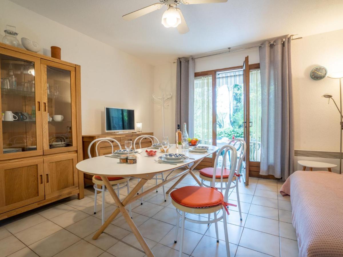 Apartment Le Mas Des Calanques-1 By Interhome سانت أي جولف المظهر الخارجي الصورة