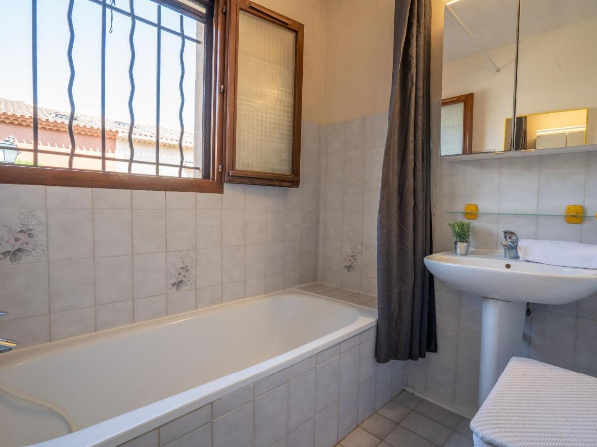 Apartment Le Mas Des Calanques-1 By Interhome سانت أي جولف المظهر الخارجي الصورة