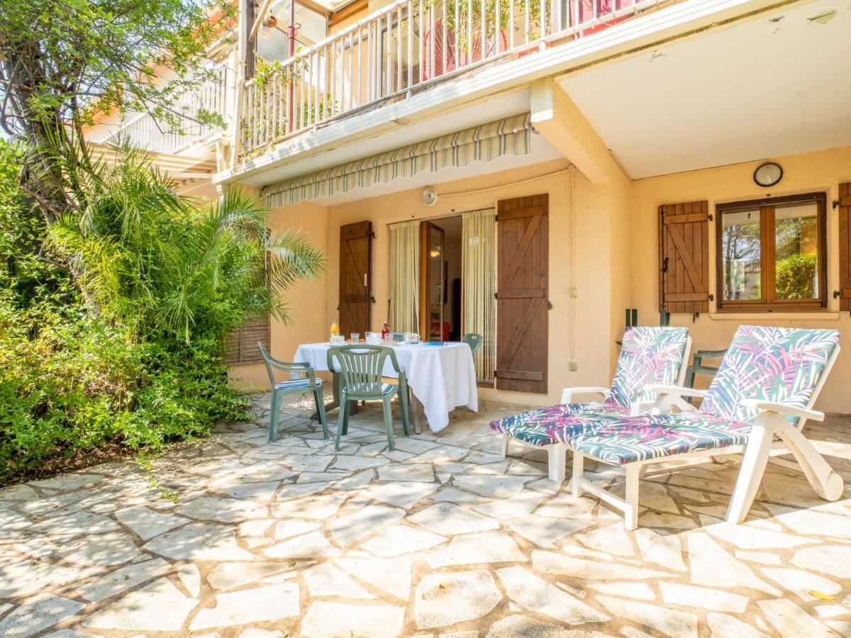 Apartment Le Mas Des Calanques-1 By Interhome سانت أي جولف المظهر الخارجي الصورة